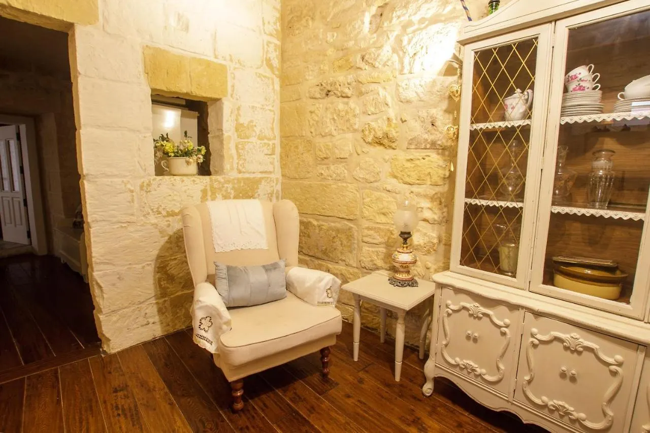 Vila Town House Steeped In History Rabat Malta