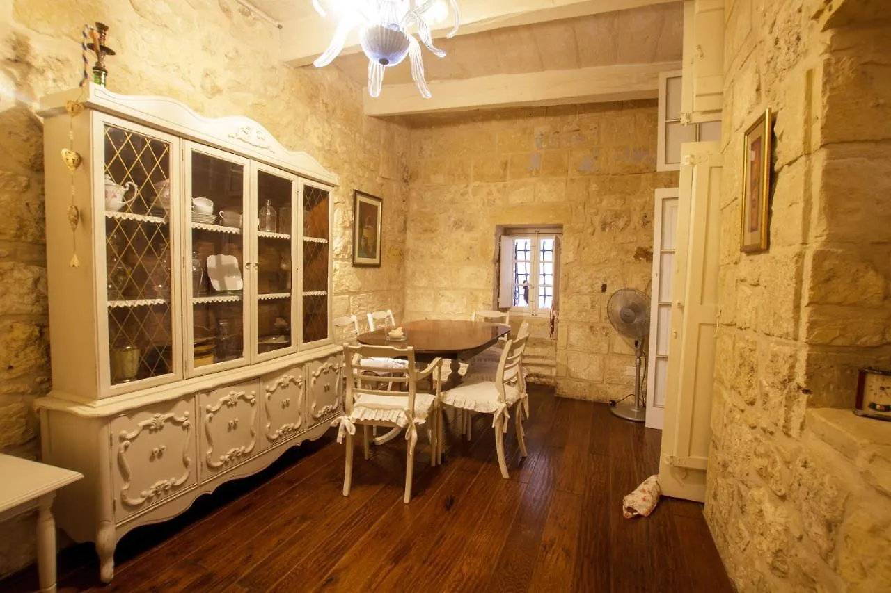 Vila Town House Steeped In History Rabat Malta